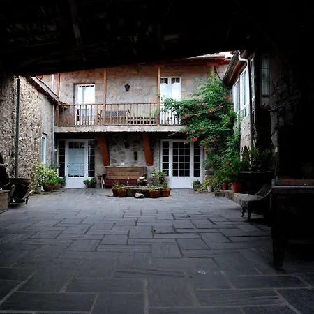 Casa de Campo Casa Dos Muros Y Actividades En La Ribeira Sacra *