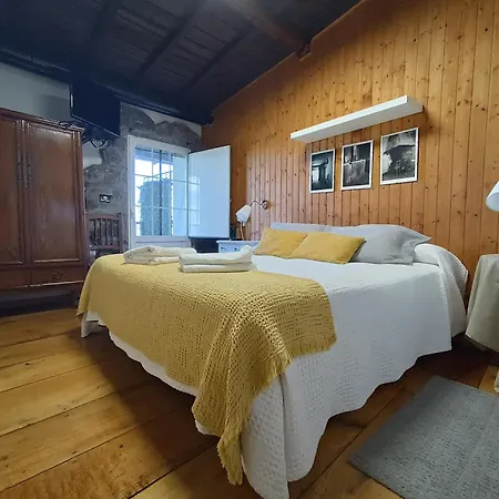 Casa de Campo Casa Dos Muros Y Actividades En La Ribeira Sacra