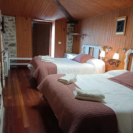 Casa Dos Muros Y Actividades En La Ribeira Sacra *