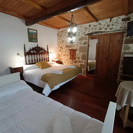 Casa Dos Muros Y Actividades En La Ribeira Sacra