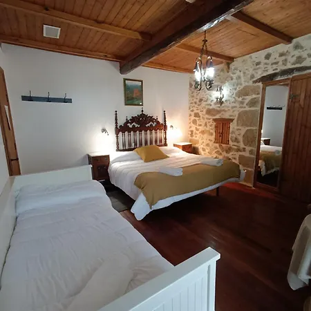Casa de Campo Casa Dos Muros Y Actividades En La Ribeira Sacra