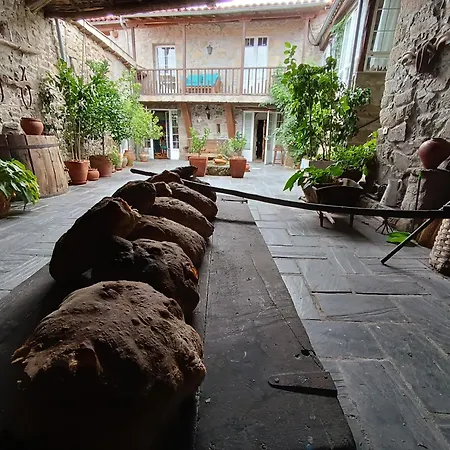 Casa de Campo Casa Dos Muros Y Actividades En La Ribeira Sacra *