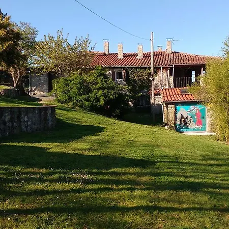 Casa Dos Muros Y Actividades En La Ribeira Sacra * 潘顿