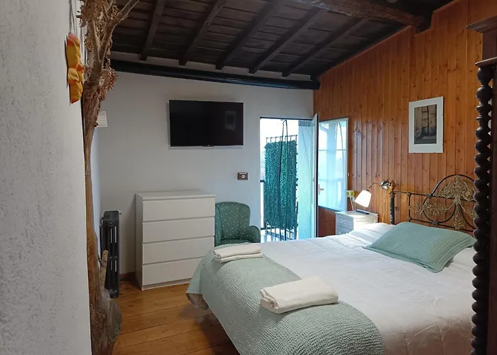 Casa Dos Muros Y Actividades En La Ribeira Sacra Εξοχικό σπίτι *