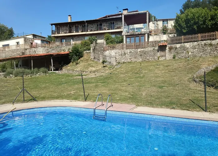 Εξοχικό σπίτι Casa Dos Muros Y Actividades En La Ribeira Sacra Pantón