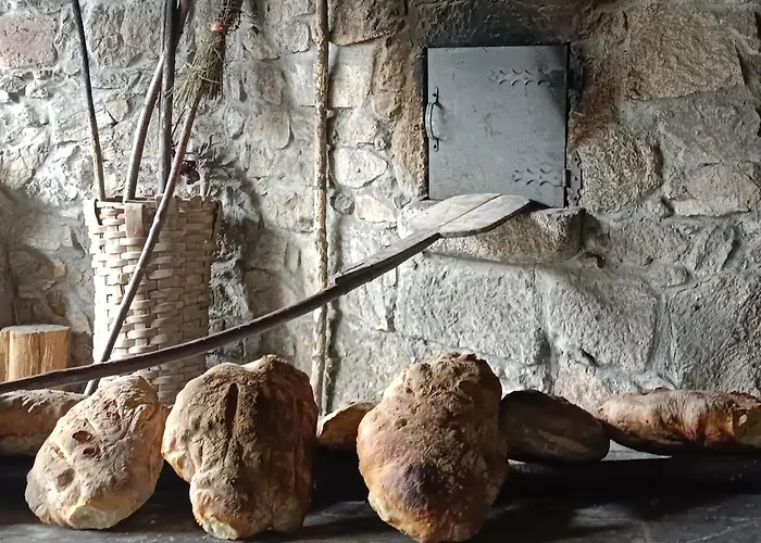 Casa Dos Muros Y Actividades En La Ribeira Sacra *